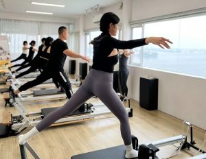 Read more about the article Vì sao dân văn phòng nên tập Pilates? [Chuyên gia giải đáp]